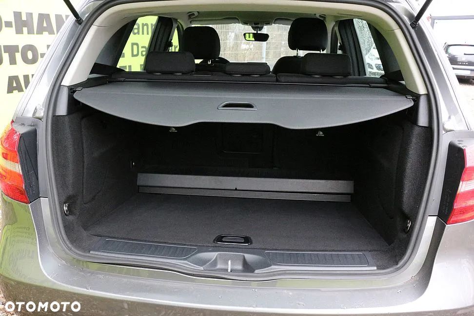 Mercedes-Benz Klasa B 180 CDI - 30