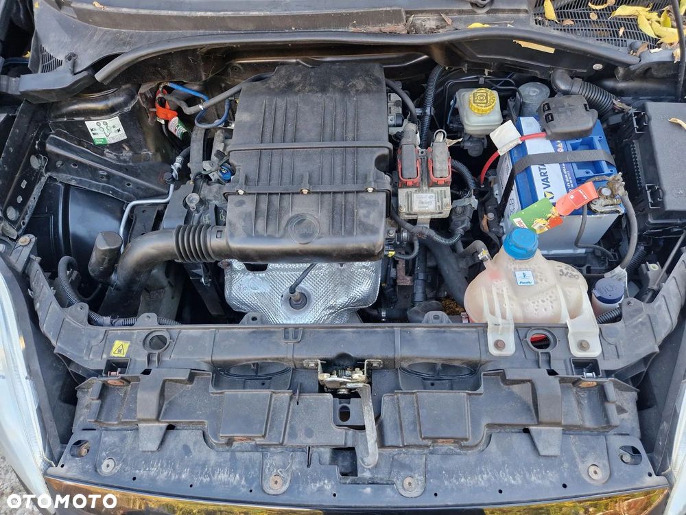 Fiat Grande Punto 1.4 8V - 16