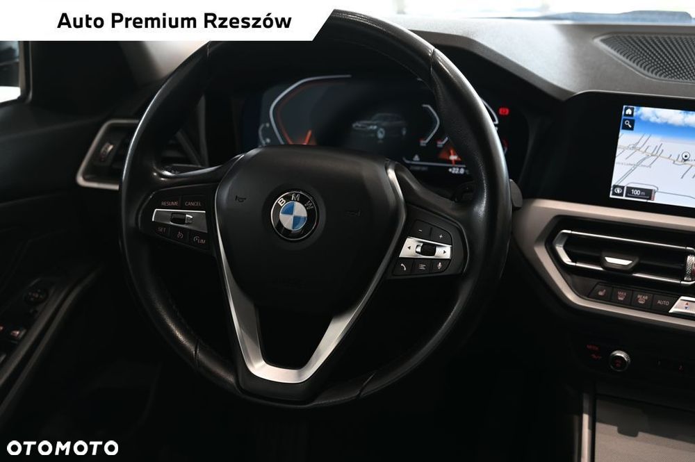 BMW Seria 3 318i Advantage - 14