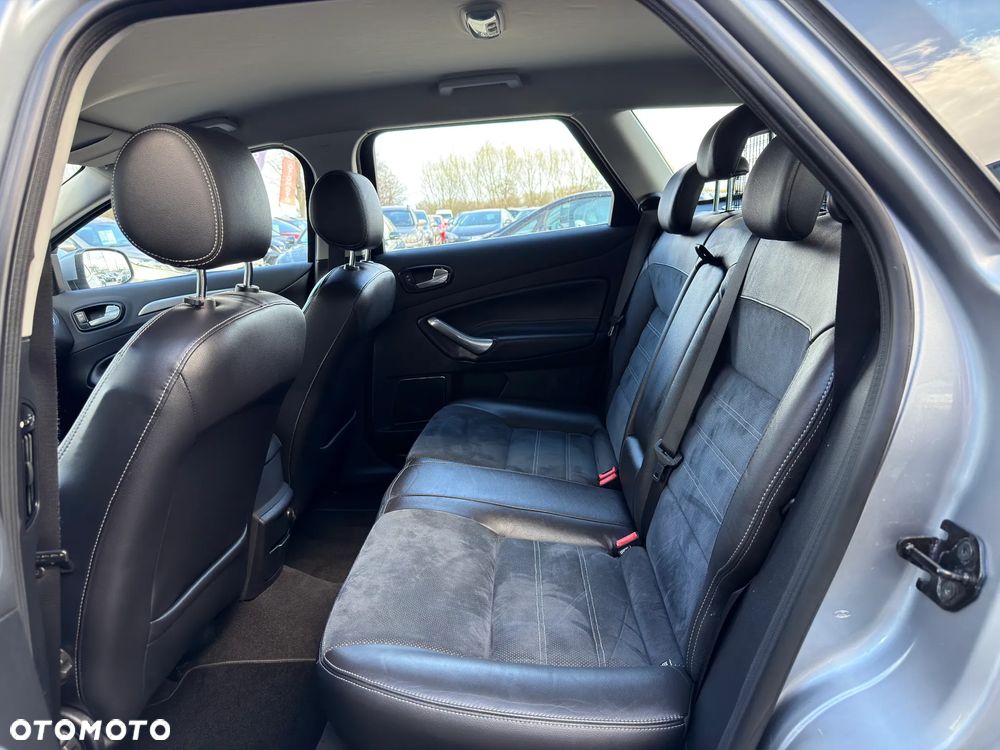 Ford Mondeo 2.0 Titanium X - 29