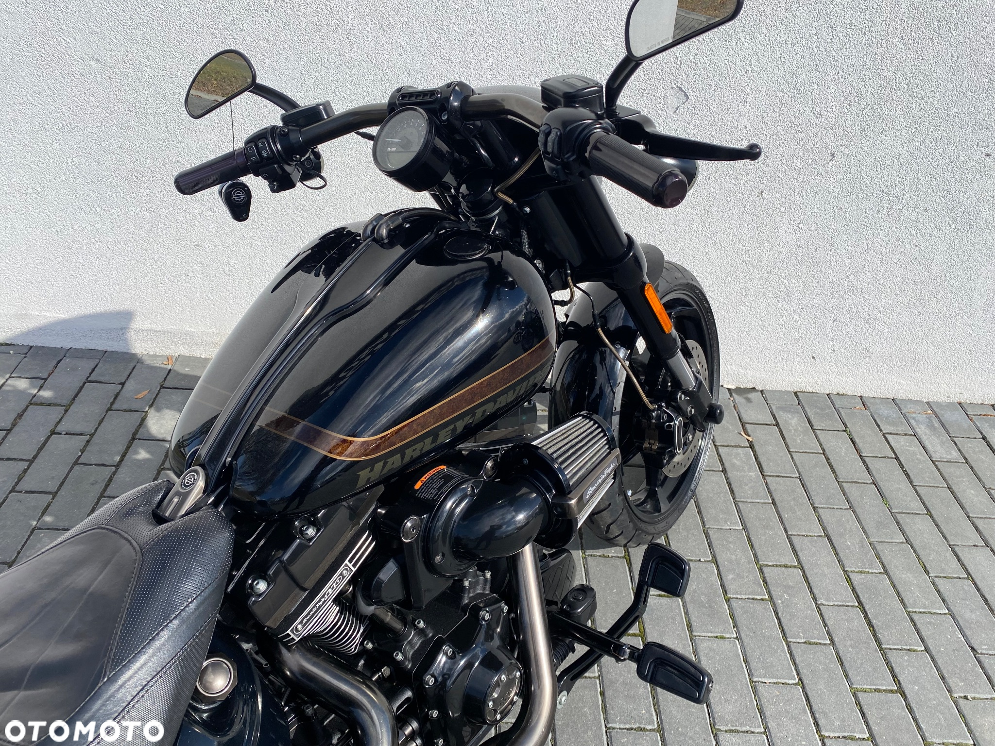 Harley-Davidson FXSB Breakout - 17