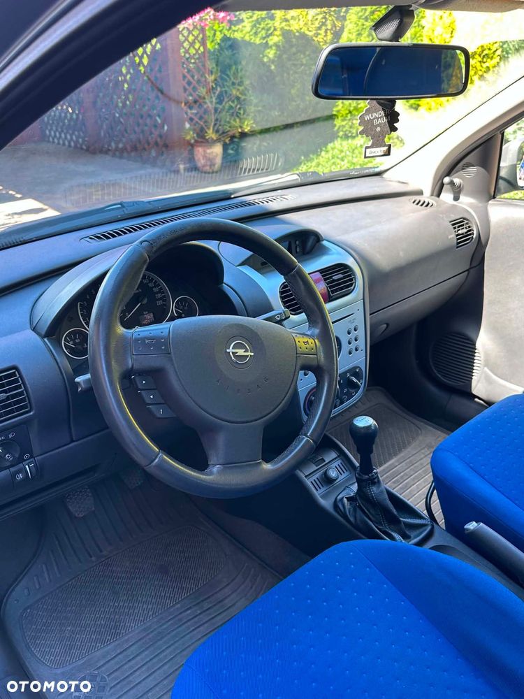 Opel Corsa - 6