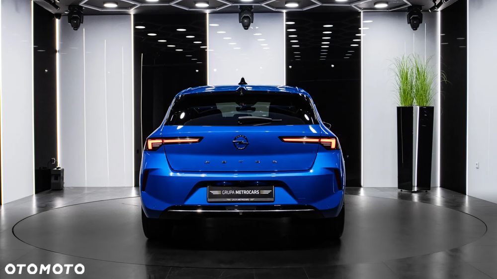 Opel Astra 1.2 T Elegance S&S - 6