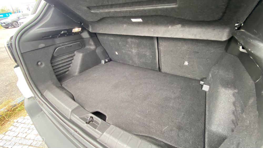 Jeep Avenger 1.2 GSE T3 Altitude - 12