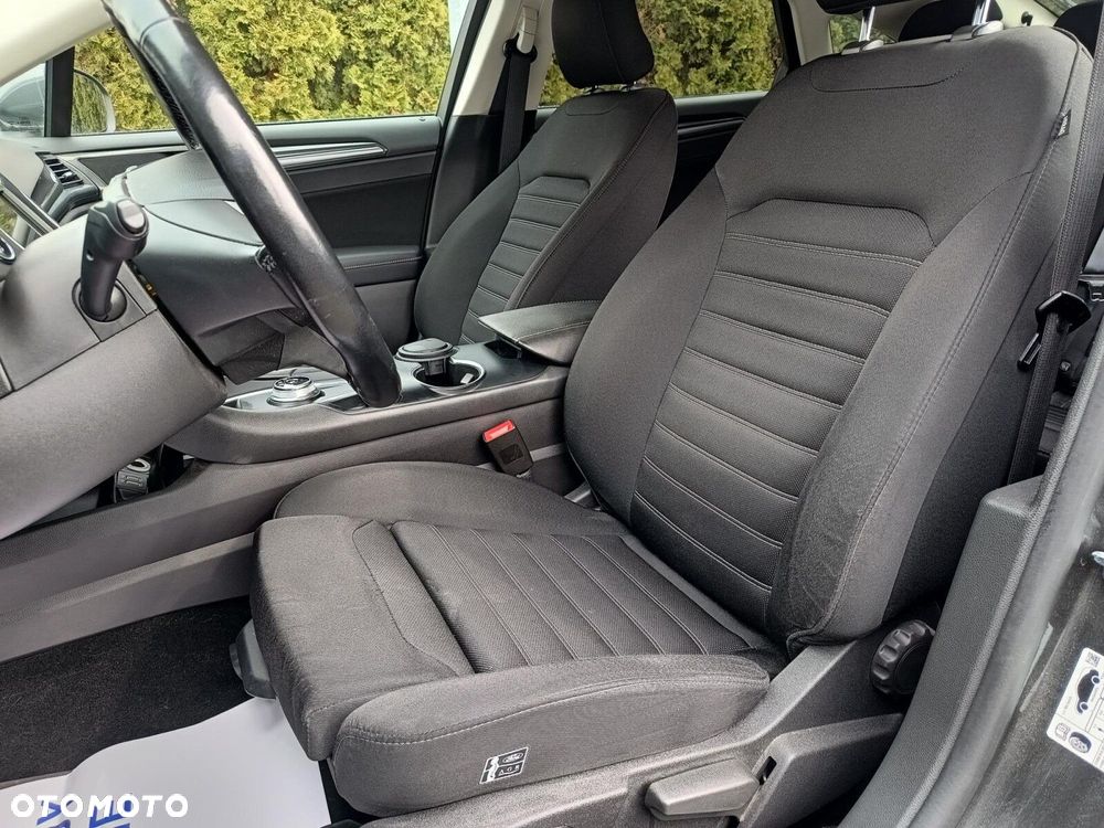 Ford Mondeo 2.0 EcoBlue Titanium - 14