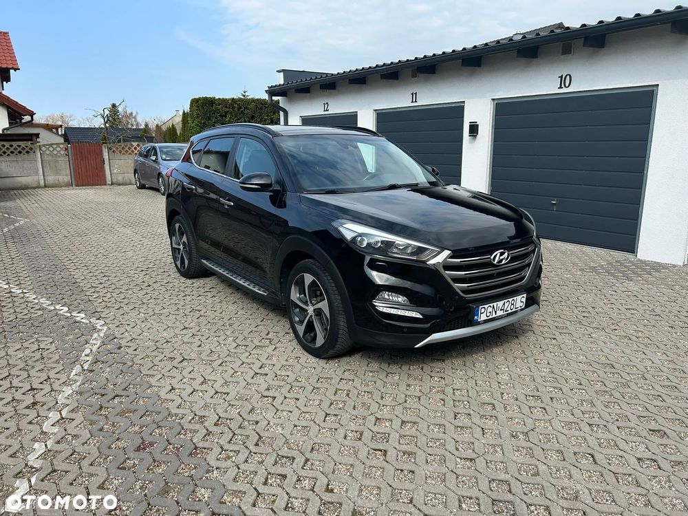 Hyundai Tucson 2.0 CRDI BlueDrive Style 2WD - 2