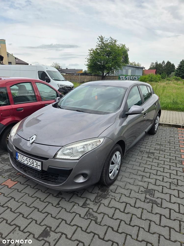 Renault Megane 1.6 16V Expression - 11