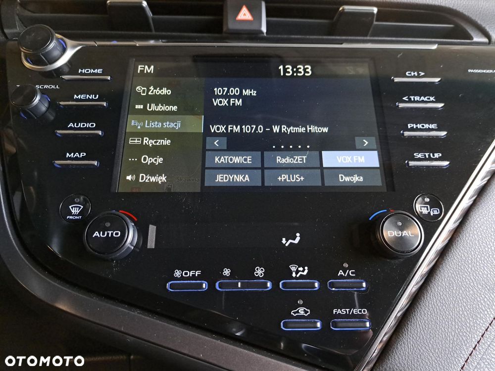Toyota Camry 2.5 Hybrid Executive CVT - 20