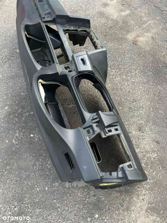 Deska Bmw e90 e91 e92 Europa czarna pod Navi ładna - 2