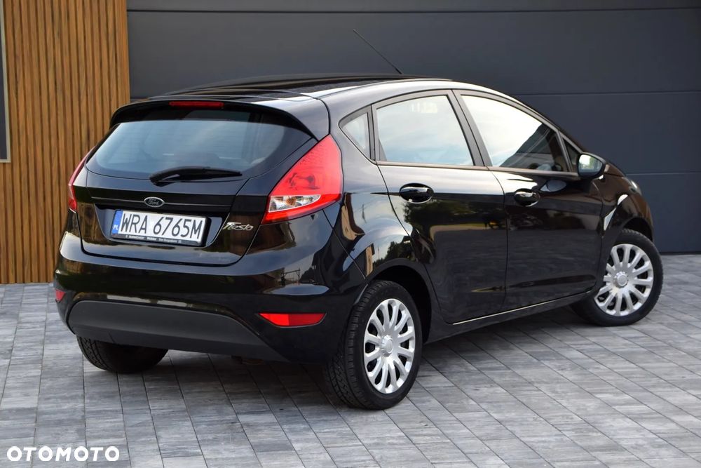 Ford Fiesta 1.25 Trend - 16