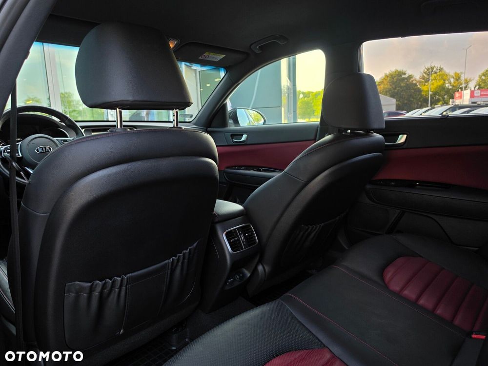 Kia Optima 2.0 T-GDI GT - 38