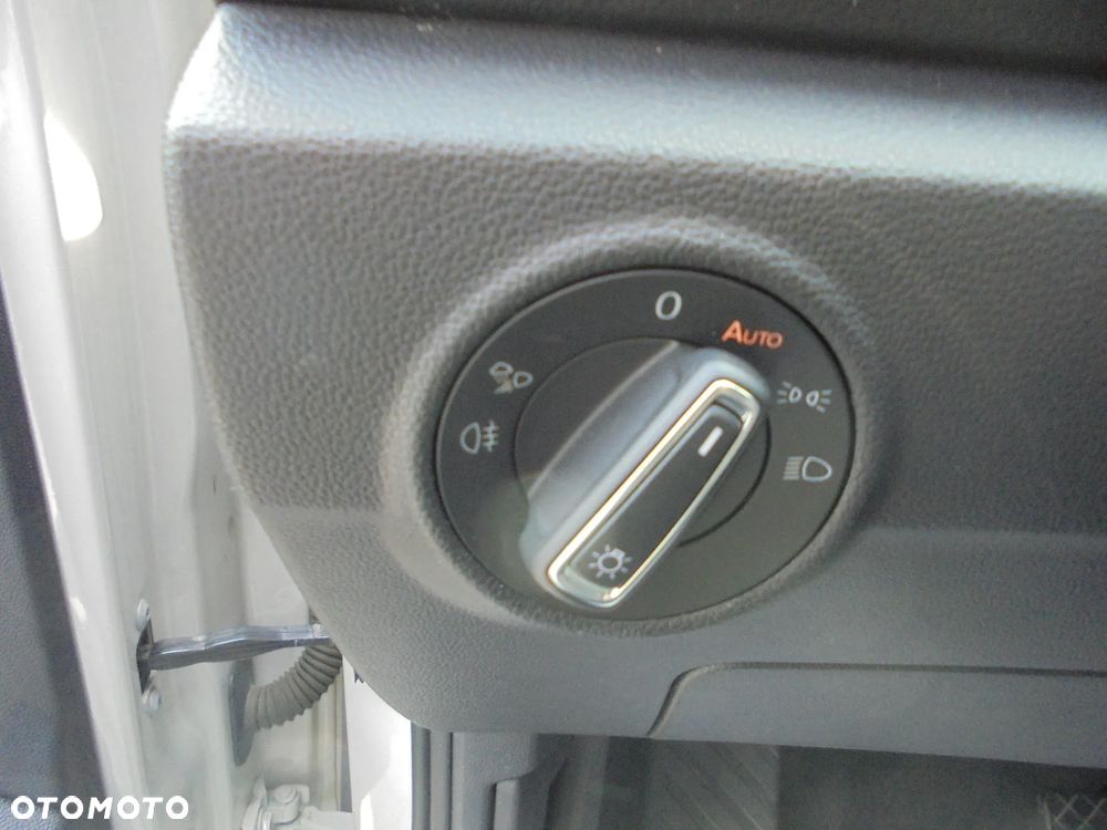 Volkswagen T-Roc 2.0 TDI SCR DSG Style - 9