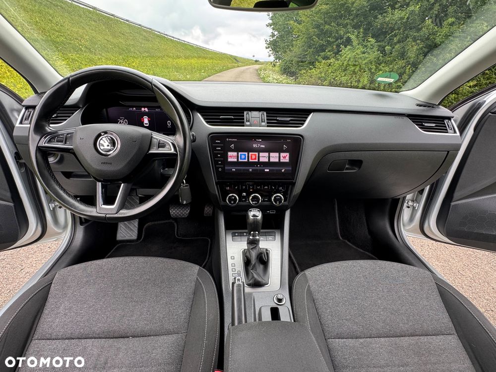 Skoda Octavia 2.0 TDI DSG Soleil - 27