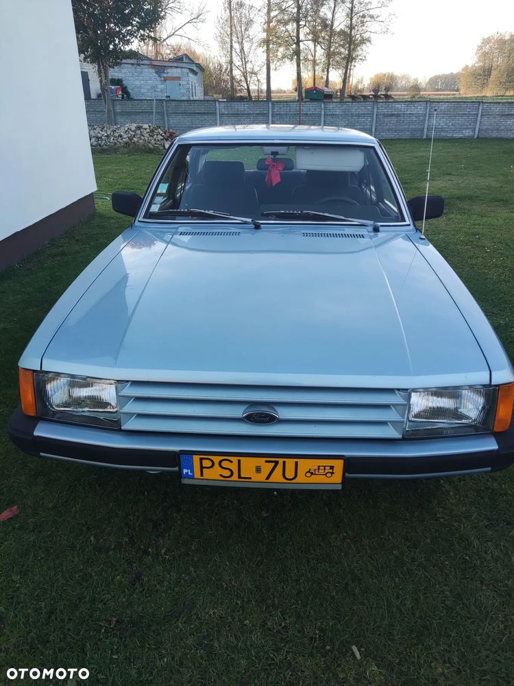 Ford Granada - 15