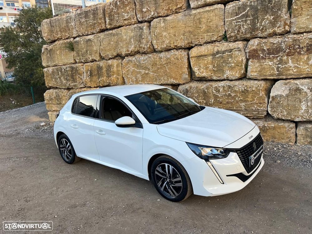 Peugeot 208 - 9