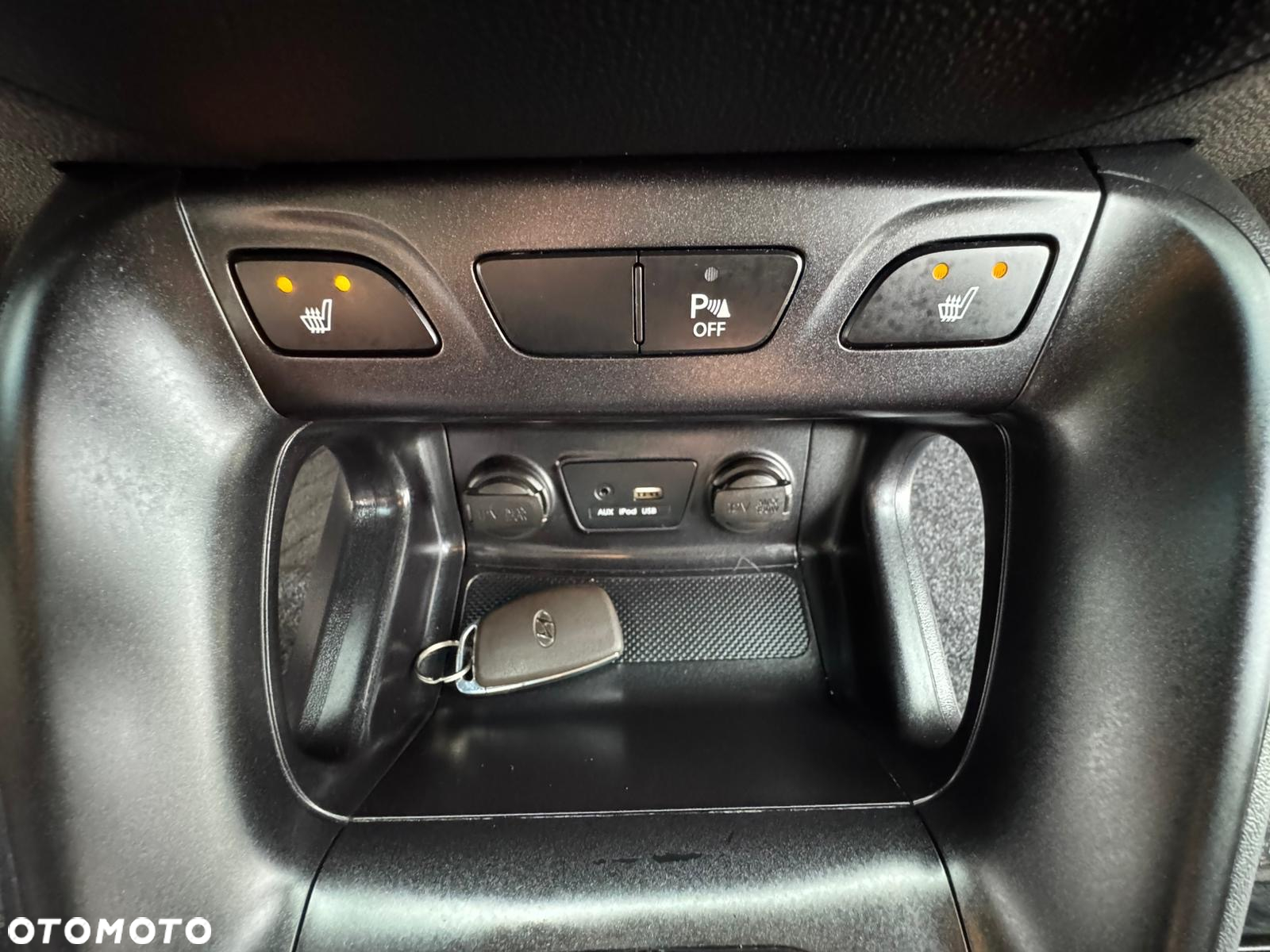 Hyundai ix35 1.6 GDI Premium 2WD - 35