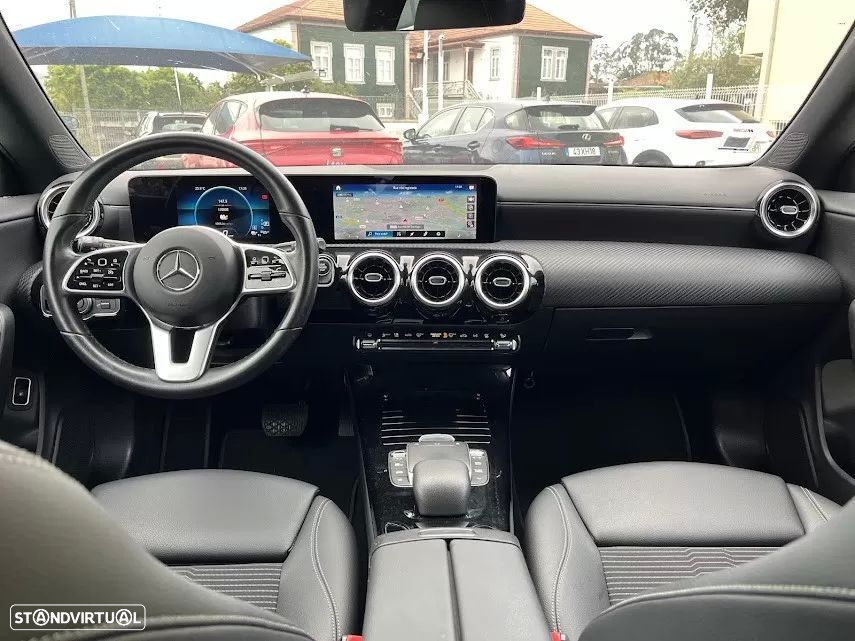 Mercedes-Benz CLA 250 e Shooting Brake Style Plus - 12