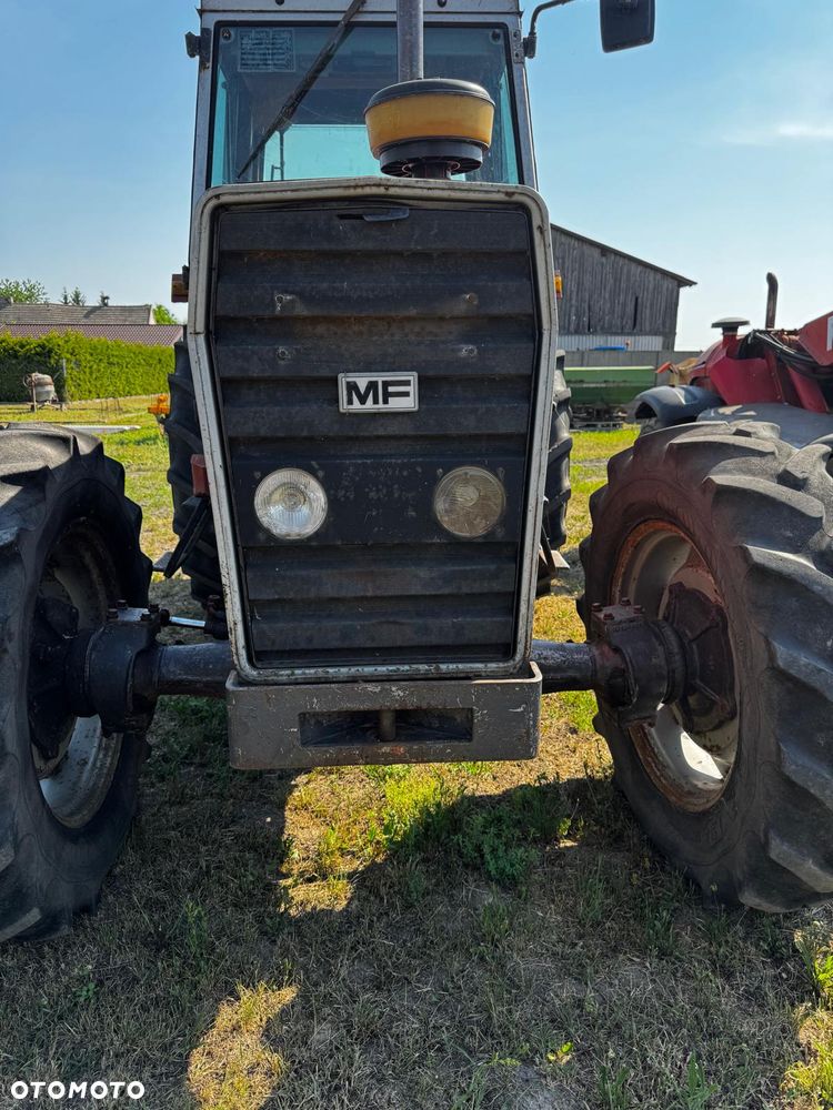 Massey Ferguson 698