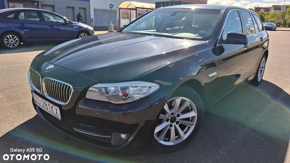 BMW Seria 5 520d - 14