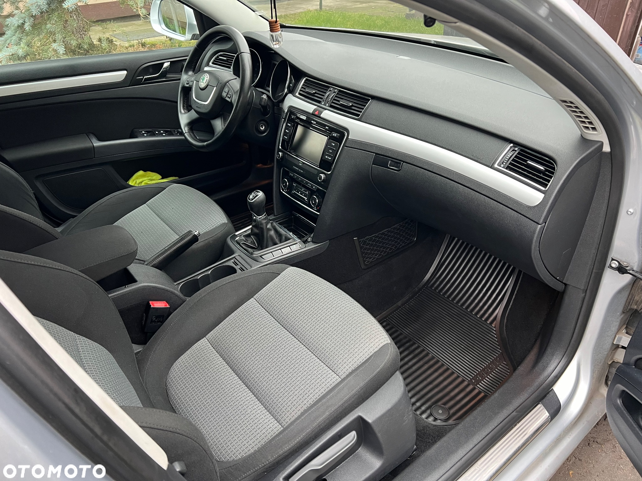 Skoda Superb 2.0 TDI Comfort - 6