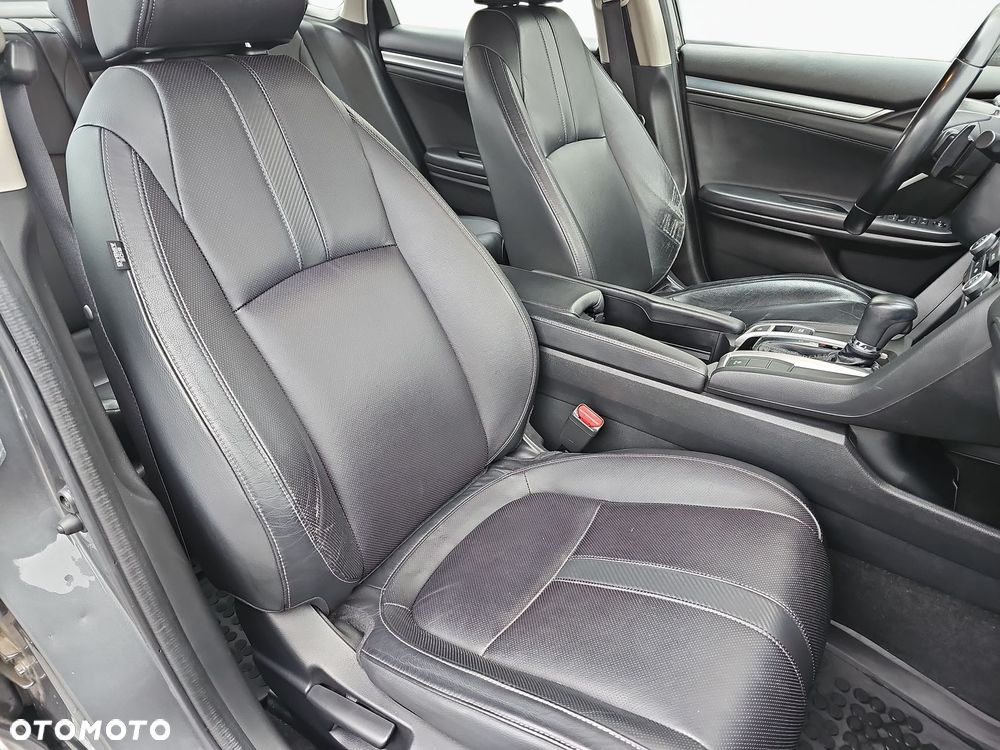 Honda Civic 1.5 T Executive CVT - 17