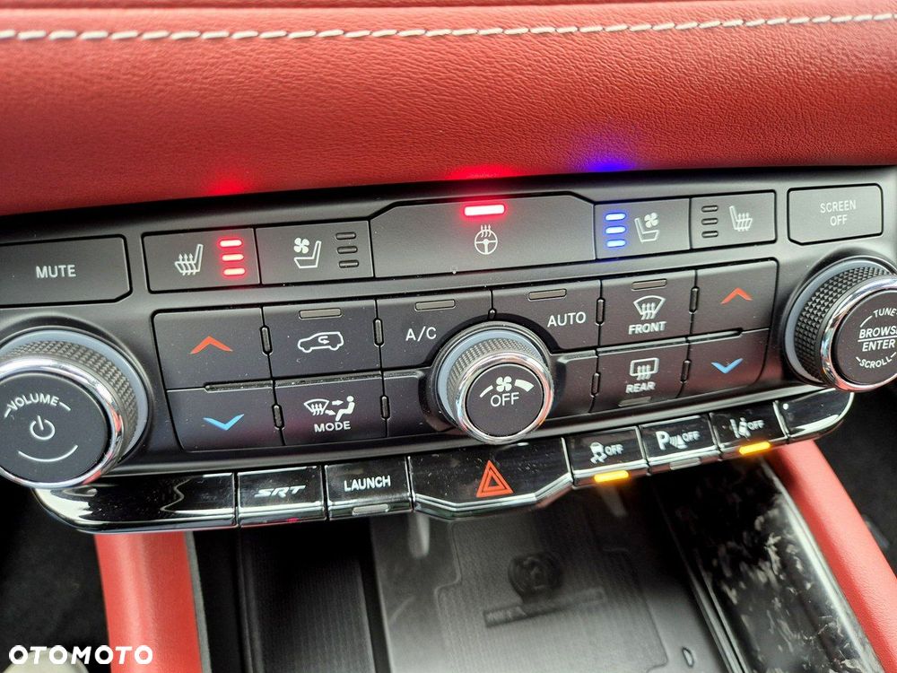 Dodge Durango 6.4 SRT - 24