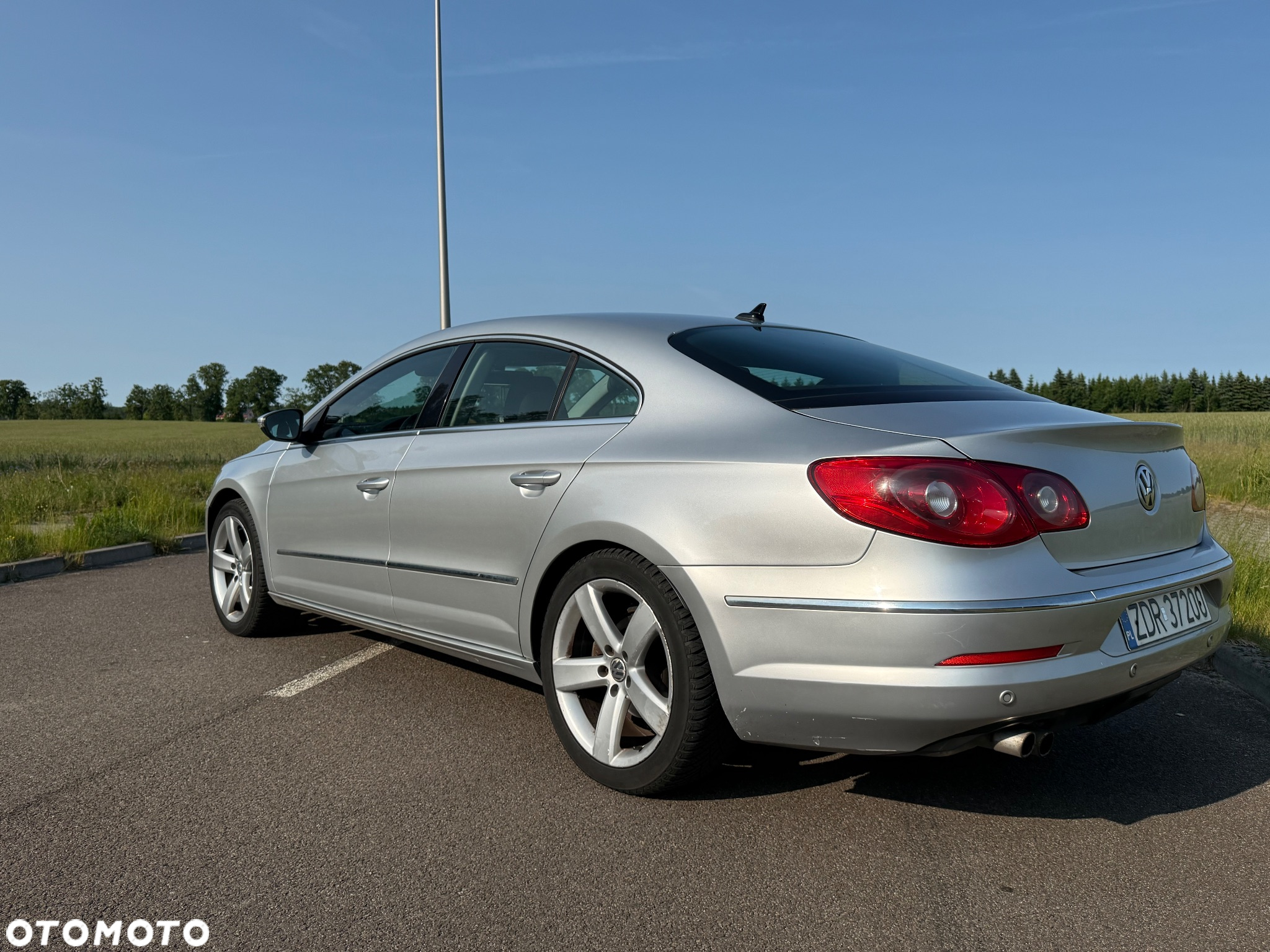 Volkswagen Passat CC 2.0 TDI DPF DSG - 2