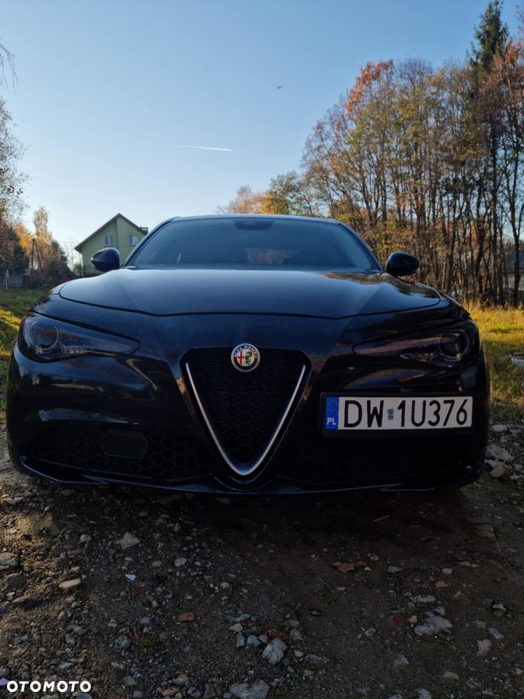 Alfa Romeo Giulia 2.0 Turbo - 3