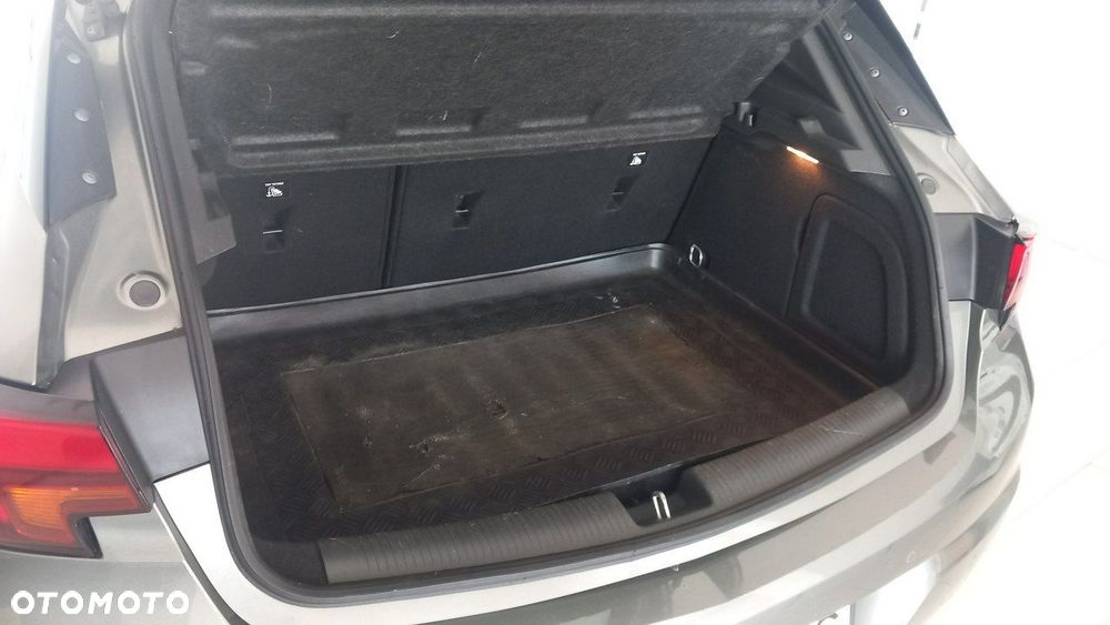 Opel Astra 1.4 T Enjoy - 8