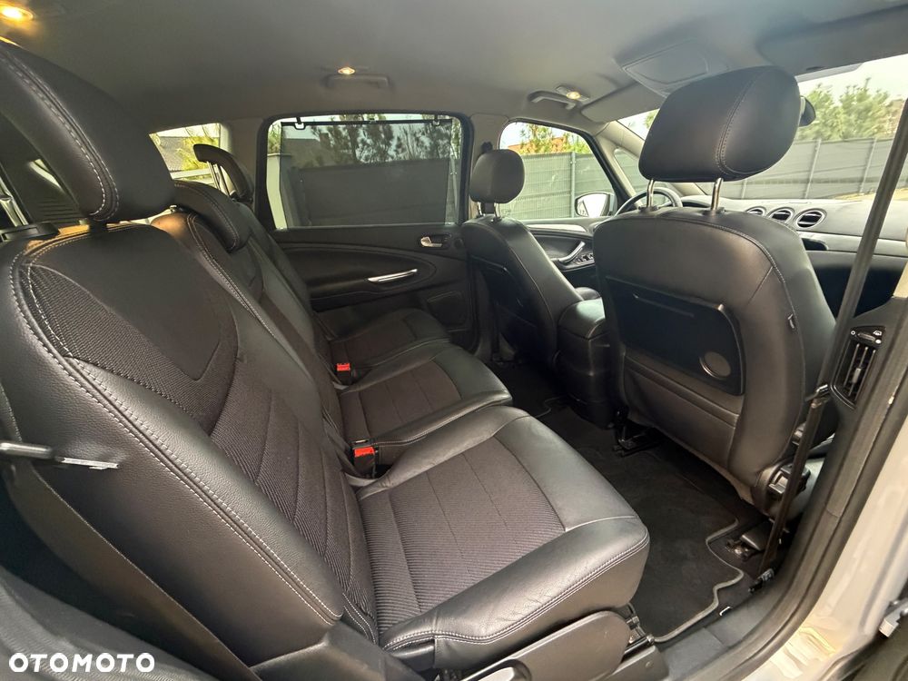 Ford S-Max 2.0 TDCi DPF Titanium - 14