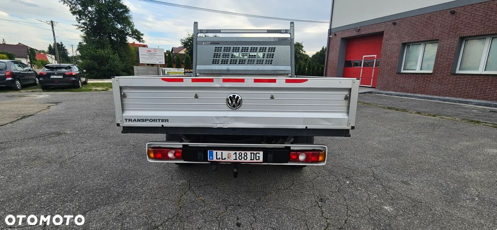 Volkswagen Transporter T6 - 6