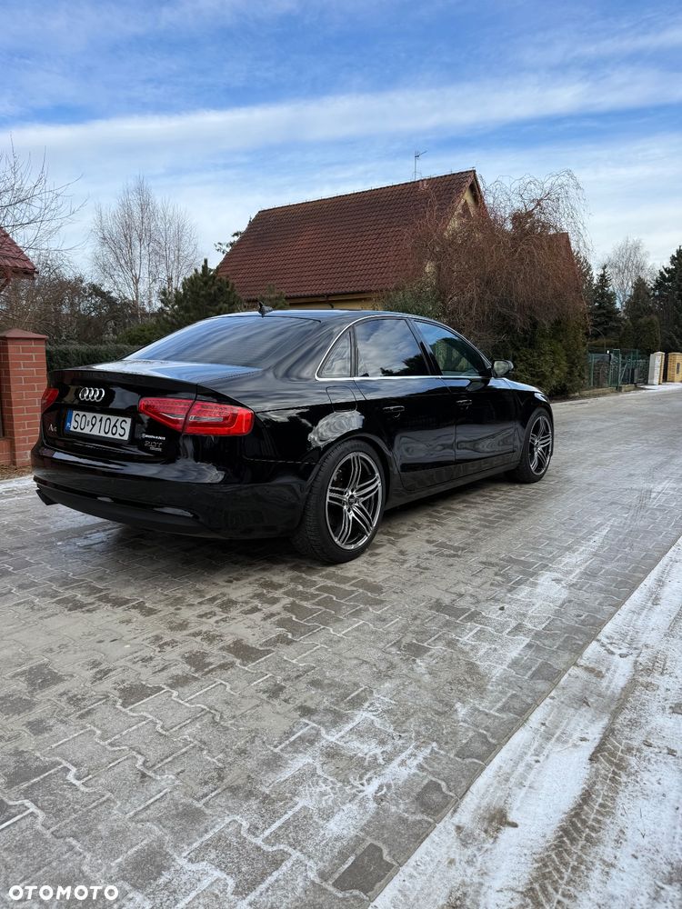 Audi A4 Limousine 2.0 TFSI Quattro Line S tronic - 4
