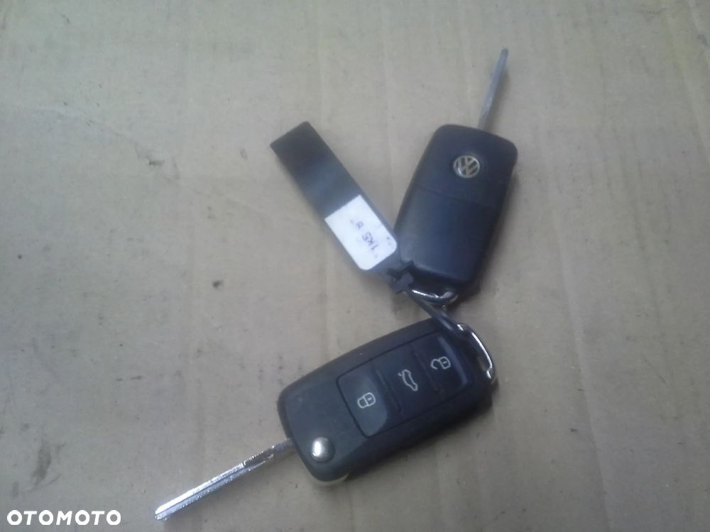 Volkswagen Jetta III 1K2 A5 1.6 TDi zestaw startowy komputer 03L906023B  5WP42899AA - 17