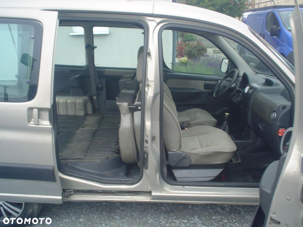Citroën BERLINGO - 8