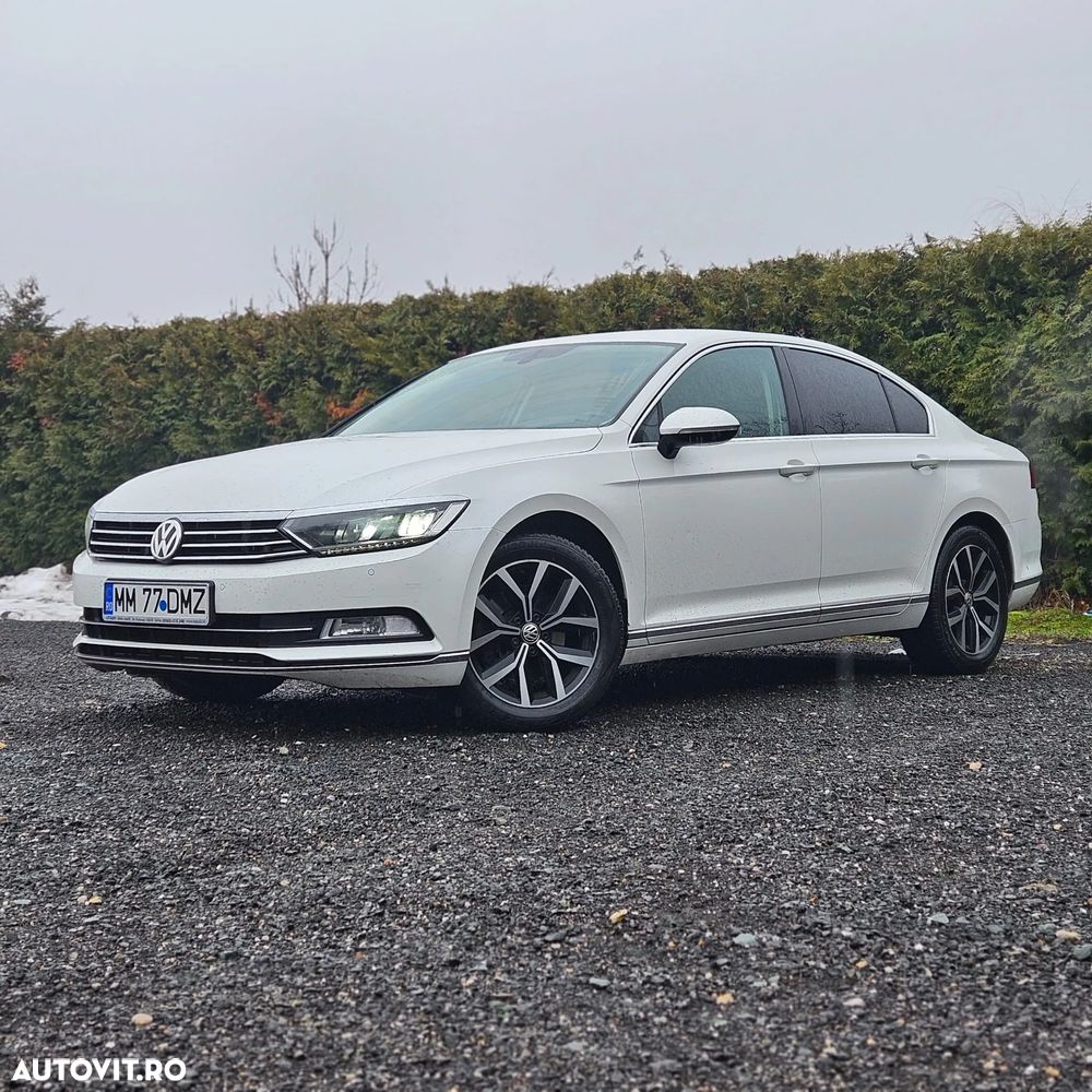 Volkswagen Passat 2.0 TDI DSG Highline - 1