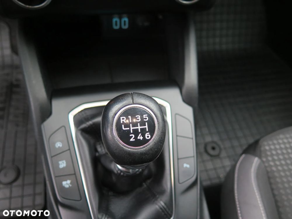 Ford Focus 1.5 EcoBlue SCR Titanium - 24