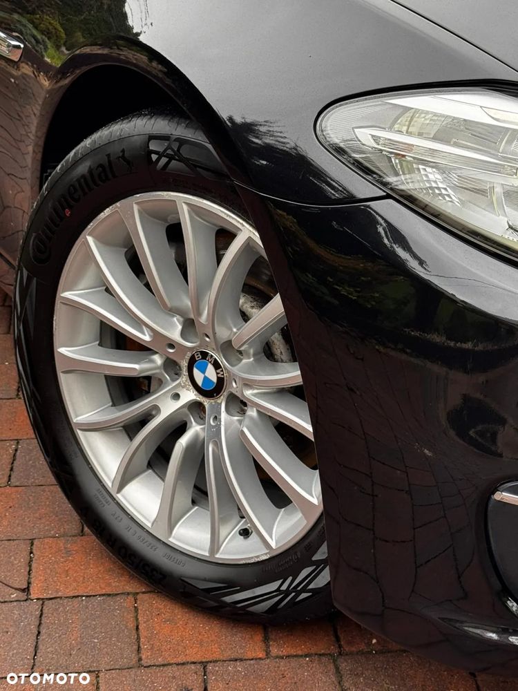 BMW Seria 5 530d Touring Luxury Line - 26