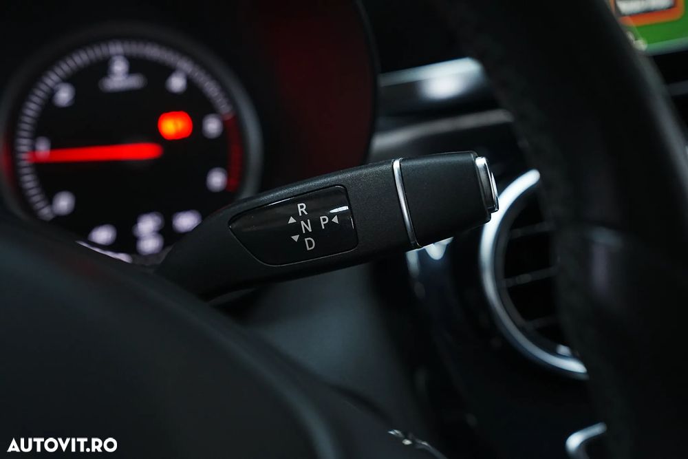 Mercedes-Benz C - 30