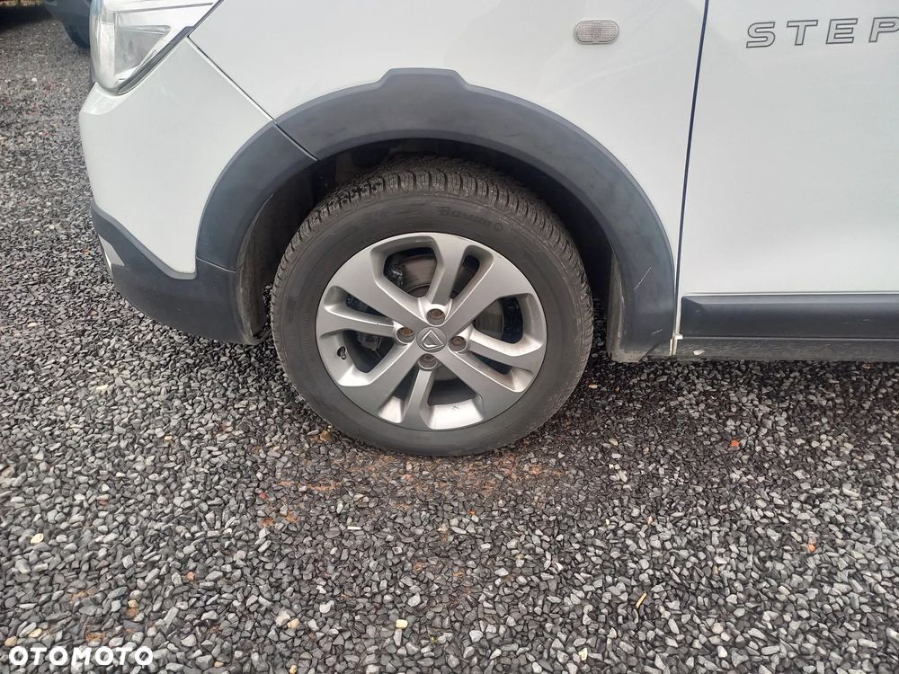 Dacia Dokker TCe 115 Stepway Celebration - 14