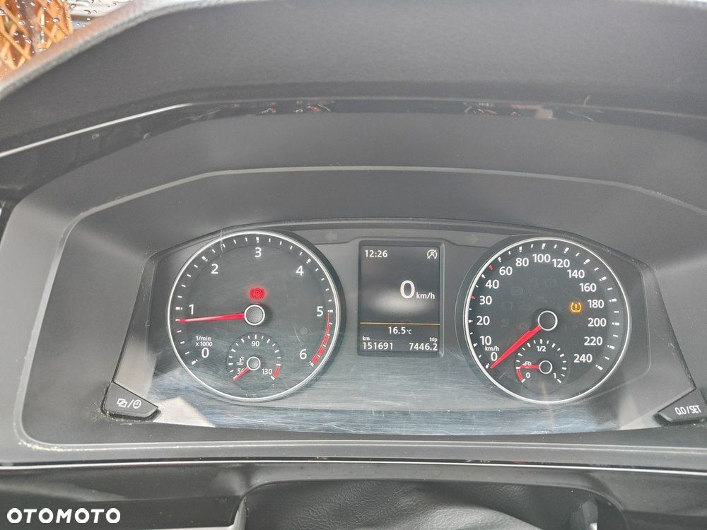 Volkswagen Multivan 2.0 TDI L1 Generation SIX - 10