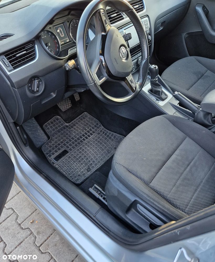 Skoda Octavia 1.6 TDI Active DSG - 8