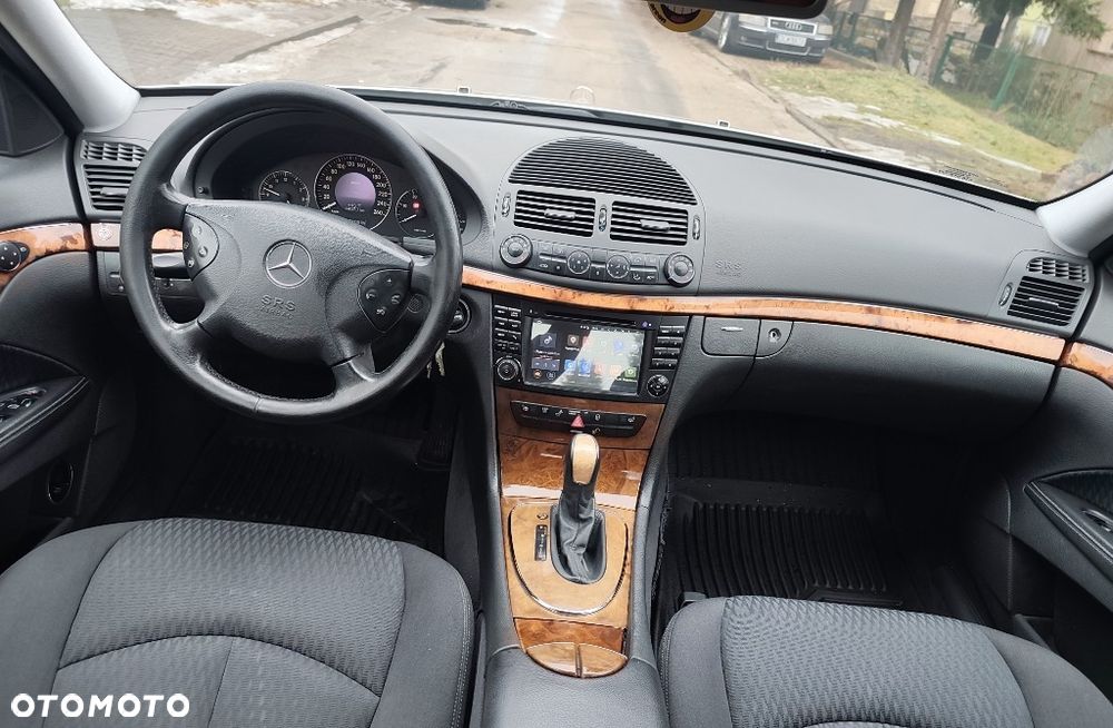 Mercedes-Benz Klasa E - 6