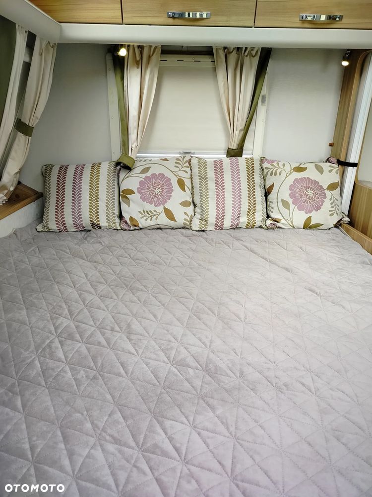 Elddis Crusader - 19