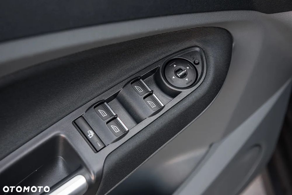 Ford Grand C-MAX 1.6 TDCi Start-Stop-System Titanium - 16