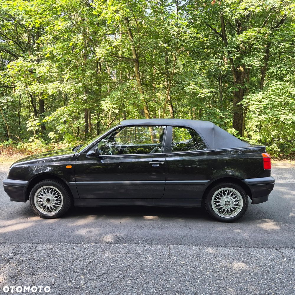 Volkswagen Golf 1.8 GL - 5