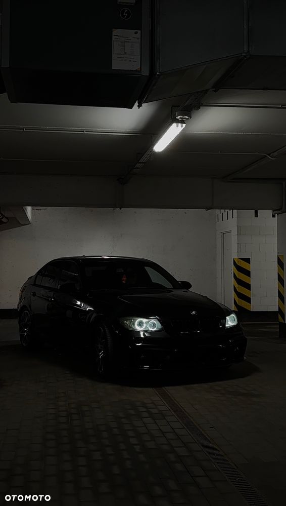 BMW Seria 3 325xi - 1