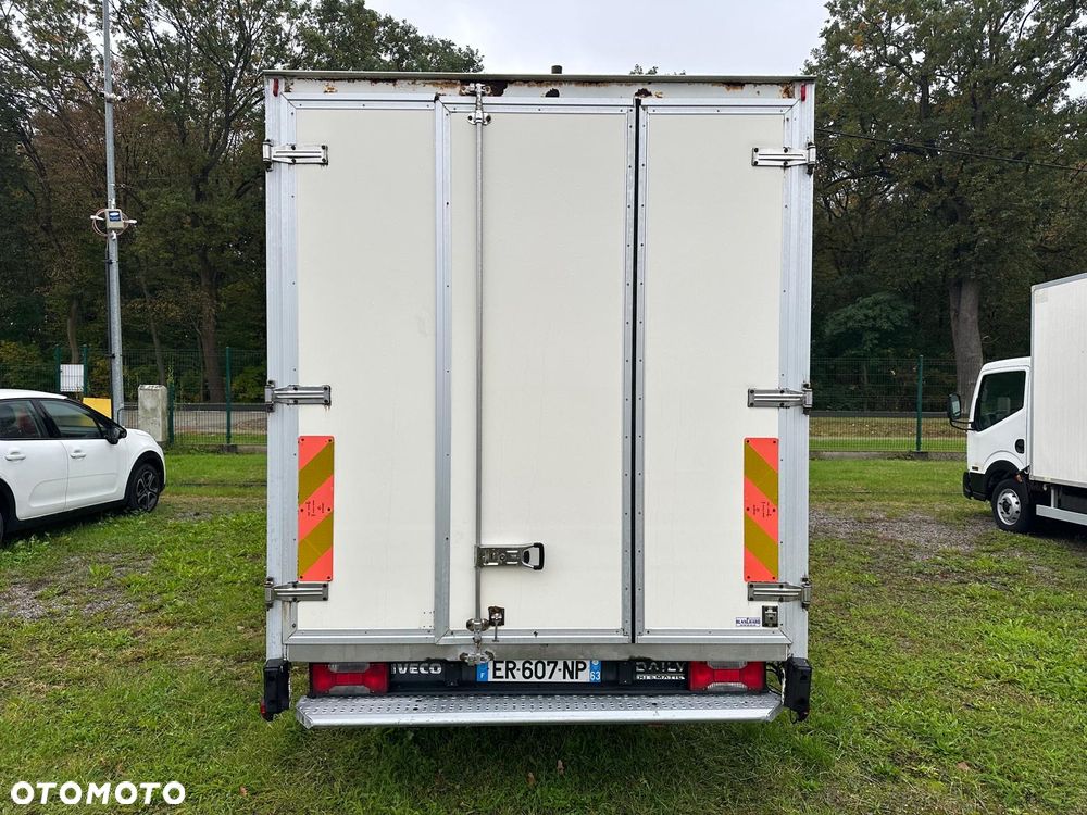 Iveco Daily 35S180 chłodnia klima 3.0 Hi Matic - 5