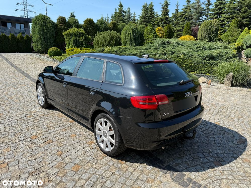 Audi A3 1.6 Attraction - 8