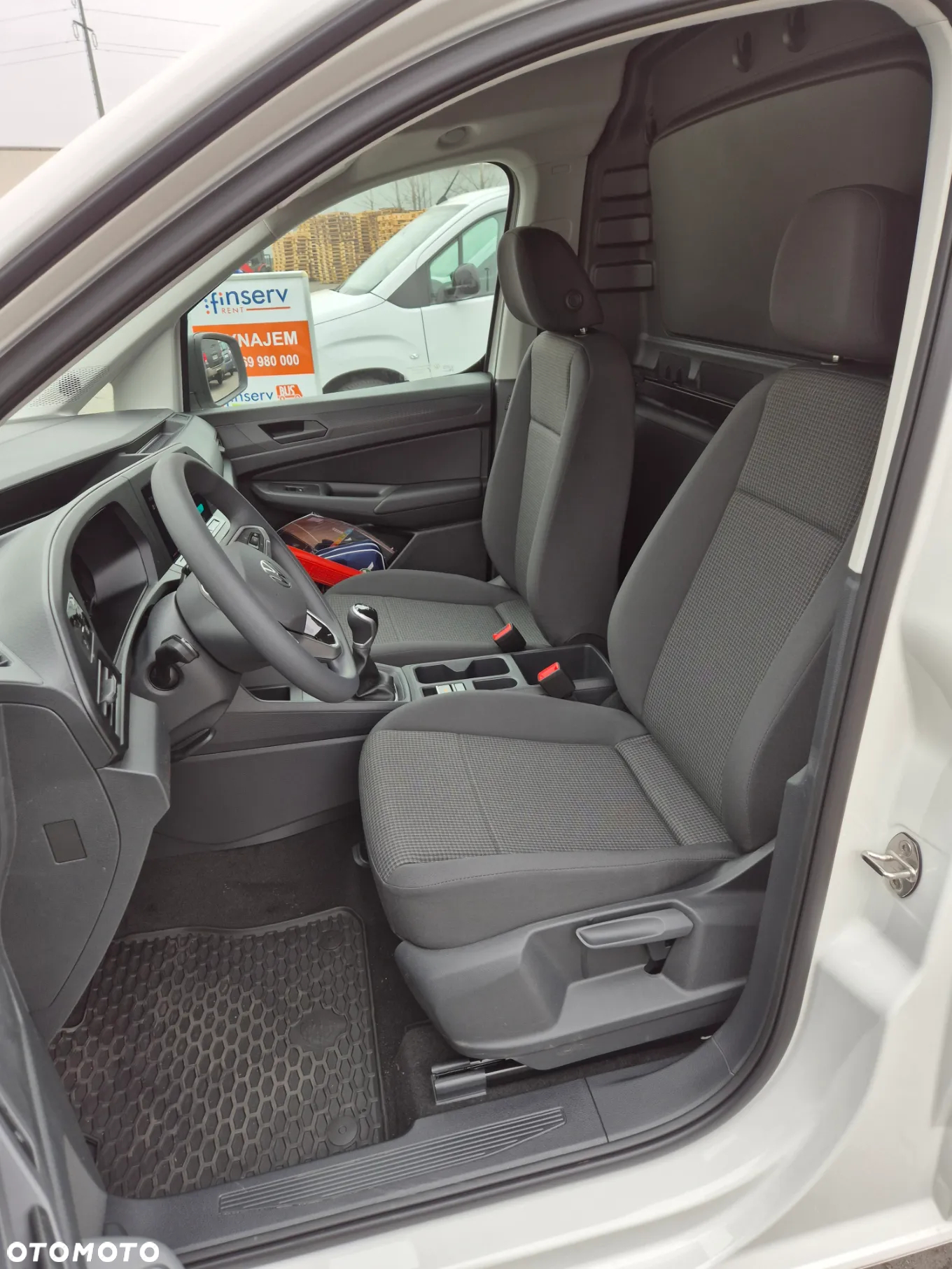 Volkswagen Caddy Cargo - 15