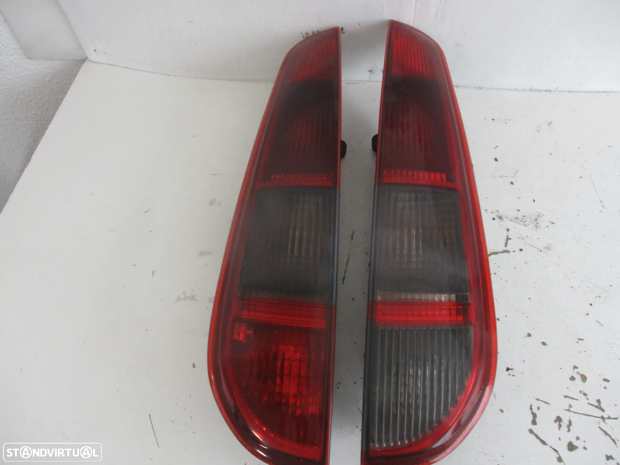 farolim farol tras ford focus sw carrinha 2005 - 2